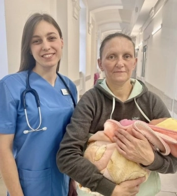 Стала мамою в 11 раз: 40-річна мешканка Львівської області народила хлопчика