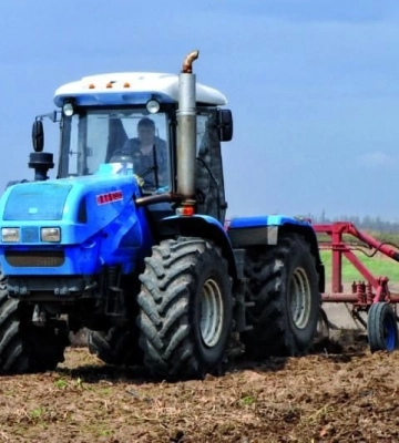 Погрожують вилучати техніку: на окупованій частині Запорізької області з'явилася нова структура