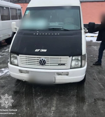 У Рівному патрульні виявили водія з підробленим посвідченням
