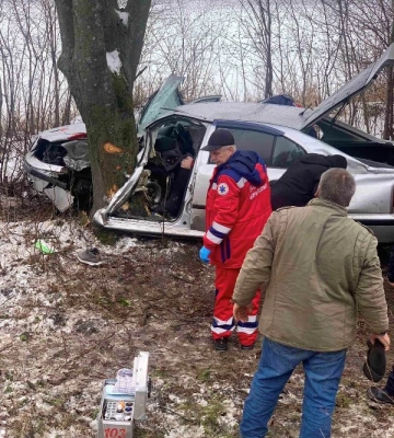 Одеські медики «швидкої» врятували життя постраждалим в ДТП