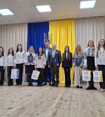 Голова Волинської облради відзначив юних екологів та їхніх керівників