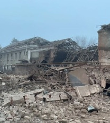 Повреждены детсад и многоэтажки: фото и видео последствий удара &quot;Искандером&quot; по Славянску