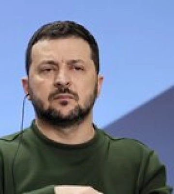 Зеленский: Не уверен, что Россию остановят миллионные потери. В Авдеевке заборы из трупов