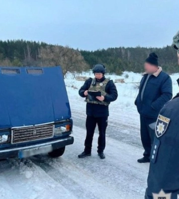 Російські війська обстріляли цивільне авто на прикордонні Чернігівщини