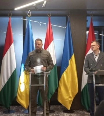 Сійярто - в Ужгороді: Угорщина хоче повернення своїй меншині всіх прав, які вона мала до 2015 року