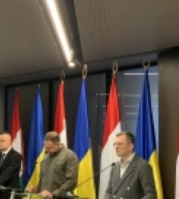 Кулеба анонсував кроки для вирішення суперечки з Угорщиною щодо нацменшин