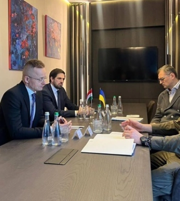 Єрмак підвів підсумки зустрічі з Сіярто в Ужгороді