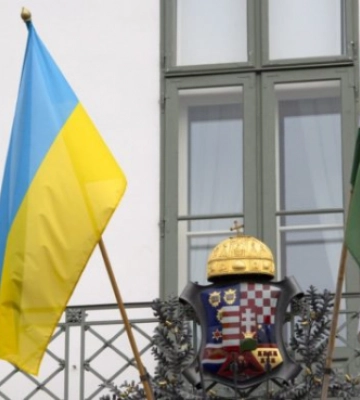 Україна і Угорщина створять спецкомісію для остаточного вирішення суперечки щодо прав нацменшин
