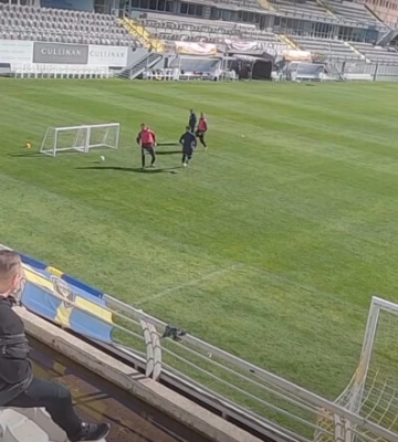 ВИДЕО. Селезнев и Ротань играли за Днепр-1 против тренеров Вереса