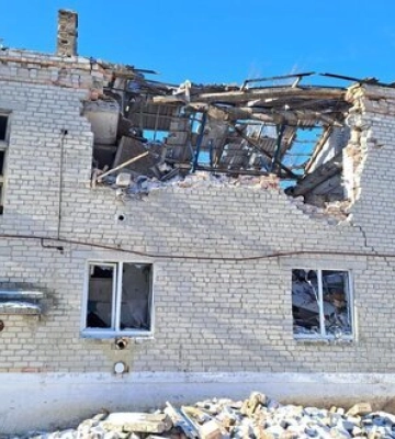 Доба на Донеччині: під вогнем Красногорівка і Торське. У Костянтинівці пошкоджено будинки. ФОТОрепортаж