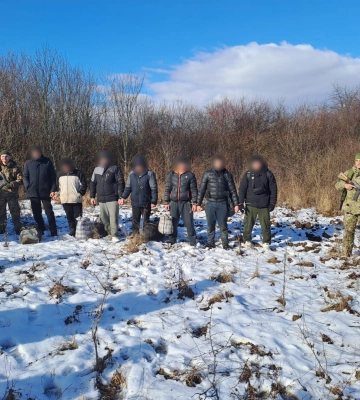 На Закарпатті 9 осіб намагалися незаконно перетнути кордон
