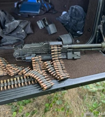 У Дніпрі затримали банду торговців зброєю