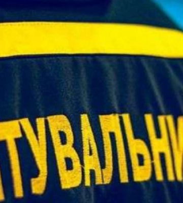 У Львові екстрені служби врятували літню жінку