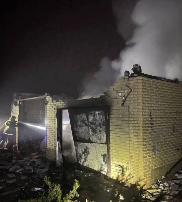Вночі внаслідок ворожих ударів у Куп’янську зайнялося 4 пожежі