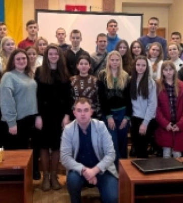 В Острозі відбулось інтерактивне навчання для молоді
