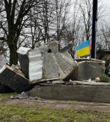 Львівщина першою в Україні знесла всі радянські пам'ятники, - Козицький