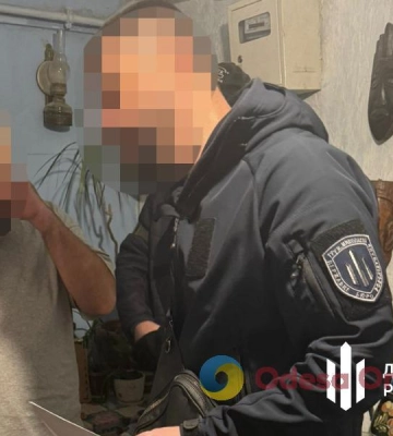В Одеській області викрито угрупування, яке за сприяння правоохоронців переправляло ухилянтів до Молдови — ДБР