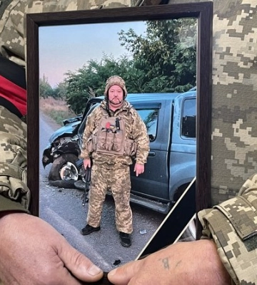 У Сумах попрощались з воїном Олегом Фурніченком