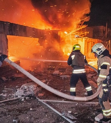 ЗСУ вночі збили 14 із 20 дронів, але частина «шахедів» влучила по Харкову. Там є постраждалі