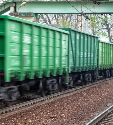 На Волині борються за життя 17-річного хлопця, який виліз на дах залізничного вагона