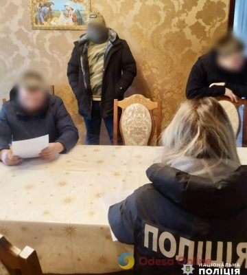 На Одещині правоохоронці викрили злочинне угруповання на махінаціях із фальсифікованим пальним