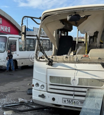 Беспилотник сбросил боеприпас на автобус в оккупированном Донецке