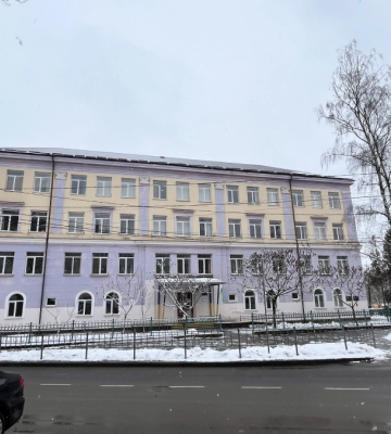 Частина ліцеїв Франківська через “замінування” тимчасово переходить на дистанційку