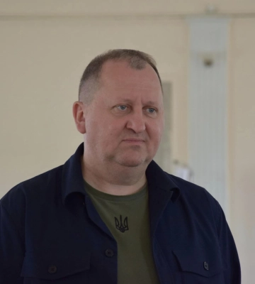 Меру Сум Олександру Лисенку висловили недовіру і відсторонили від обов’язків
