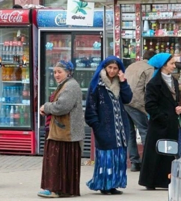 В Мелитополе цыганка шокировала оккупанта предсказанием и получила пощечину