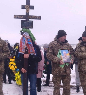 У Бурині попрощалися із двома захисниками