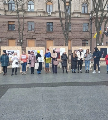 У Миколаєві триває безстрокова акція &quot;Гроші для ЗСУ&quot; (ФОТО)