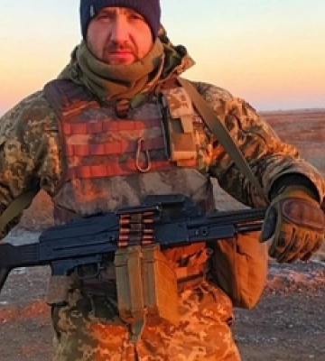 Залужний нагородив «Золотим хрестом» воїна з Волині Олександра Шеремету