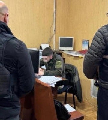 Фінансова недбалість: на Київщині ДБР викрило начальника однієї з військових частин