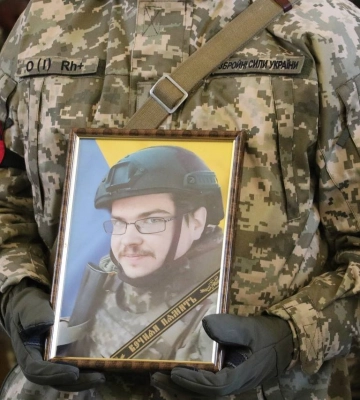 Полтавська громада попрощалася із трьома загиблими Героями
