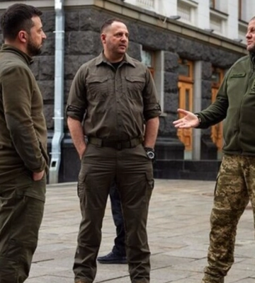 Зеленський з Єрмаком нагаються звільнити Залужного, але армія проти
