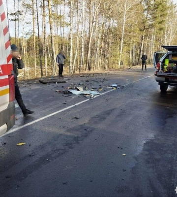 В Ровенской области столкнулись грузовик и микроавтобус: погибли три человека