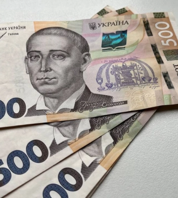 В Івано-Франківську викрили групу осіб, які шахраювали у соцмережах