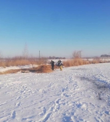 У Здолбунові очистили територію біля озера та гідропарку