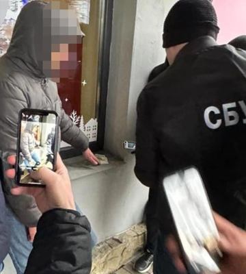 Во Львове задержали адвоката, который планировал подкупить судью: фото