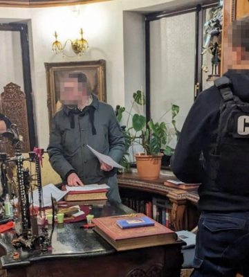 Підозра чиновникам Міноборони, Греція може передати Україні зброю: головне за ніч