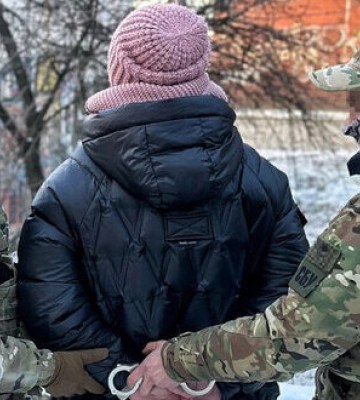 Знешкоджено агентурну мережу ФСБ РФ: серед затриманих - інженерка оборонного заводу та чиновниця міськради на Донеччині, - СБУ.&amp;hellip;
