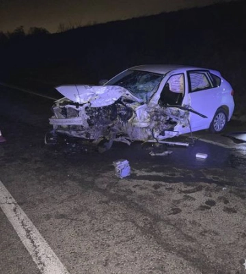 Водій «Subaru» помер в реанімації: деталі ДТП неподалік Рівного