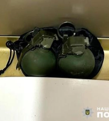 Поліція Полтави знайшла гранати у пасажирському потязі