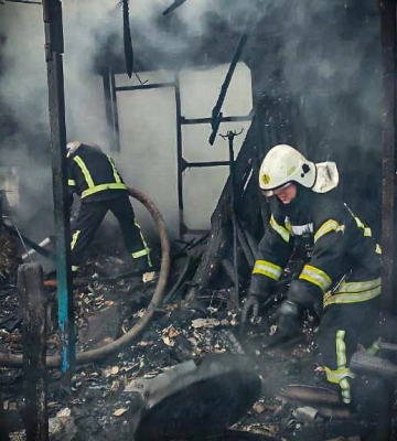 У селі на Волині горіла господарська будівля