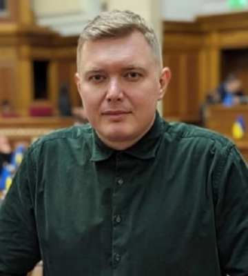 «Не хочеш воювати – перепливай Тису та шукай інше громадянство»: нардеп Кривошеєв висловився про небажаючих йти на війну