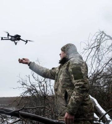 FPV-дрони прикордонників уразили два танки та БМП росіян на Донеччині