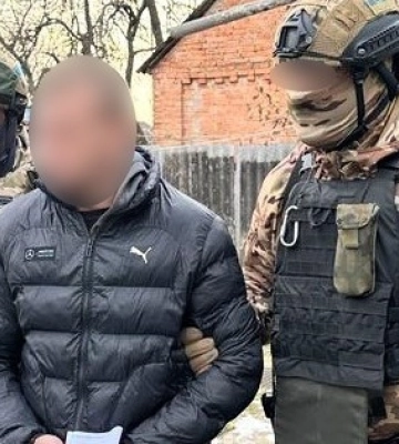 У Полтаві побили перехожого та військового, який за нього заступився