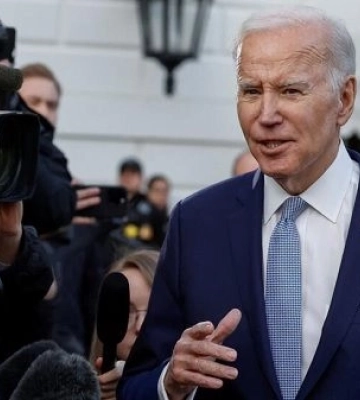 Байден звинуватив Трампа у затримці виділення допомоги Україні