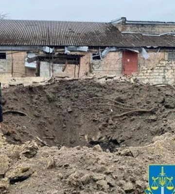 Наслідки ракетного обстрілу Харкова: три особи постраждали. ФОТОрепортаж