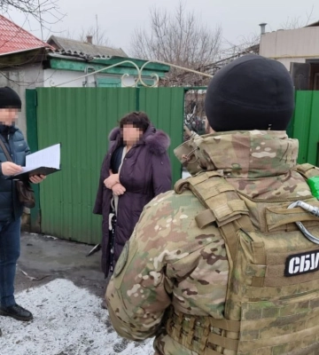 Скорегувала ракетний удар РФ по Донеччині 6 січня: продавчині кіоску біля вокзалу оголосили підозру